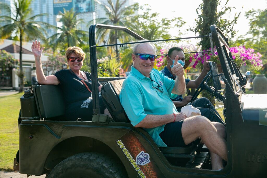 Saigon City Tour By Private Jeep 