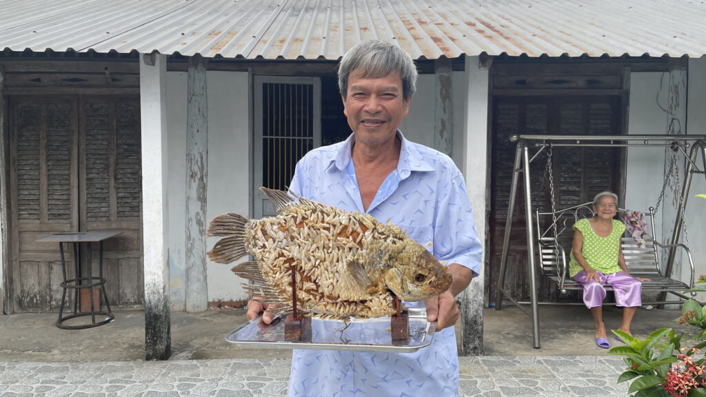 Mekong Delta | Deep-fried Elephant Ear Fish 